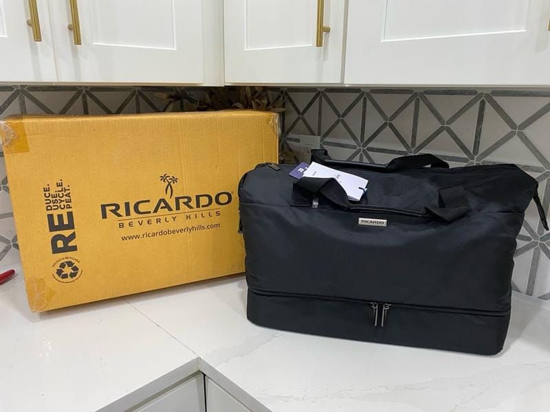 Customer photo review of Avalon Drop-Bottom Weekender Duffel