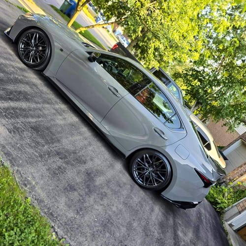 Customer photo review of CUSTOM 2 PIECE FORGED ROSE GOLD WHEELS SERIES: RV-T081