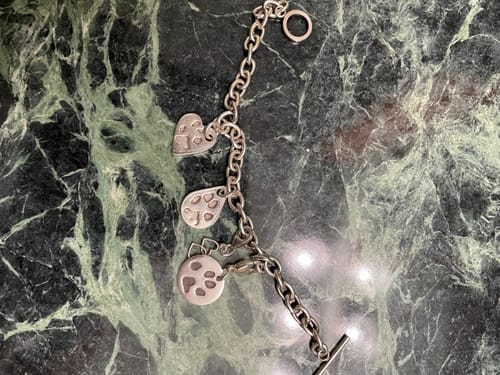 Customer photo review of Paw print charm - individual