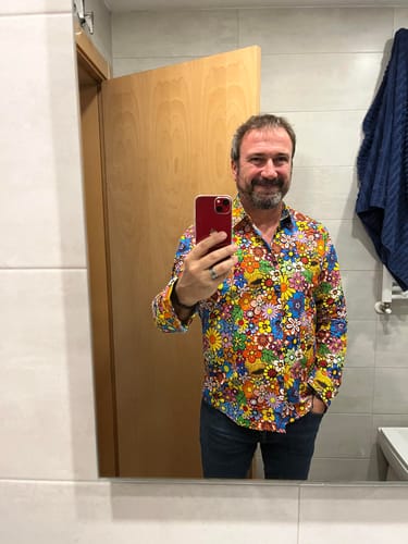 Customer photo review of Chemise boutonnée à manches longues en coton à motif floral coloré vintage des années 70 pour homme