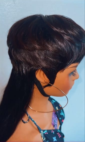 Customer photo review of Luvwin Pixie Cut Wigs Glueless Mullet Wigs With Bangs For Black Women