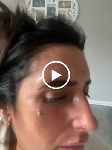 Customer video review of iGlow Lash Maximizer, 3 ml + iGlow Brow Maximizer, 4 ml