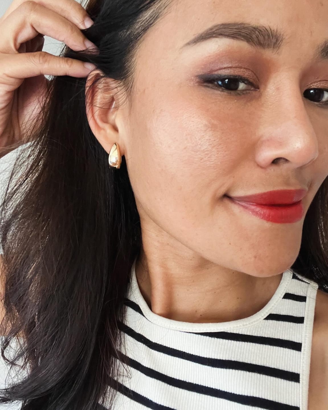Customer photo review of Classic Wide Hoop Earring - Gold
