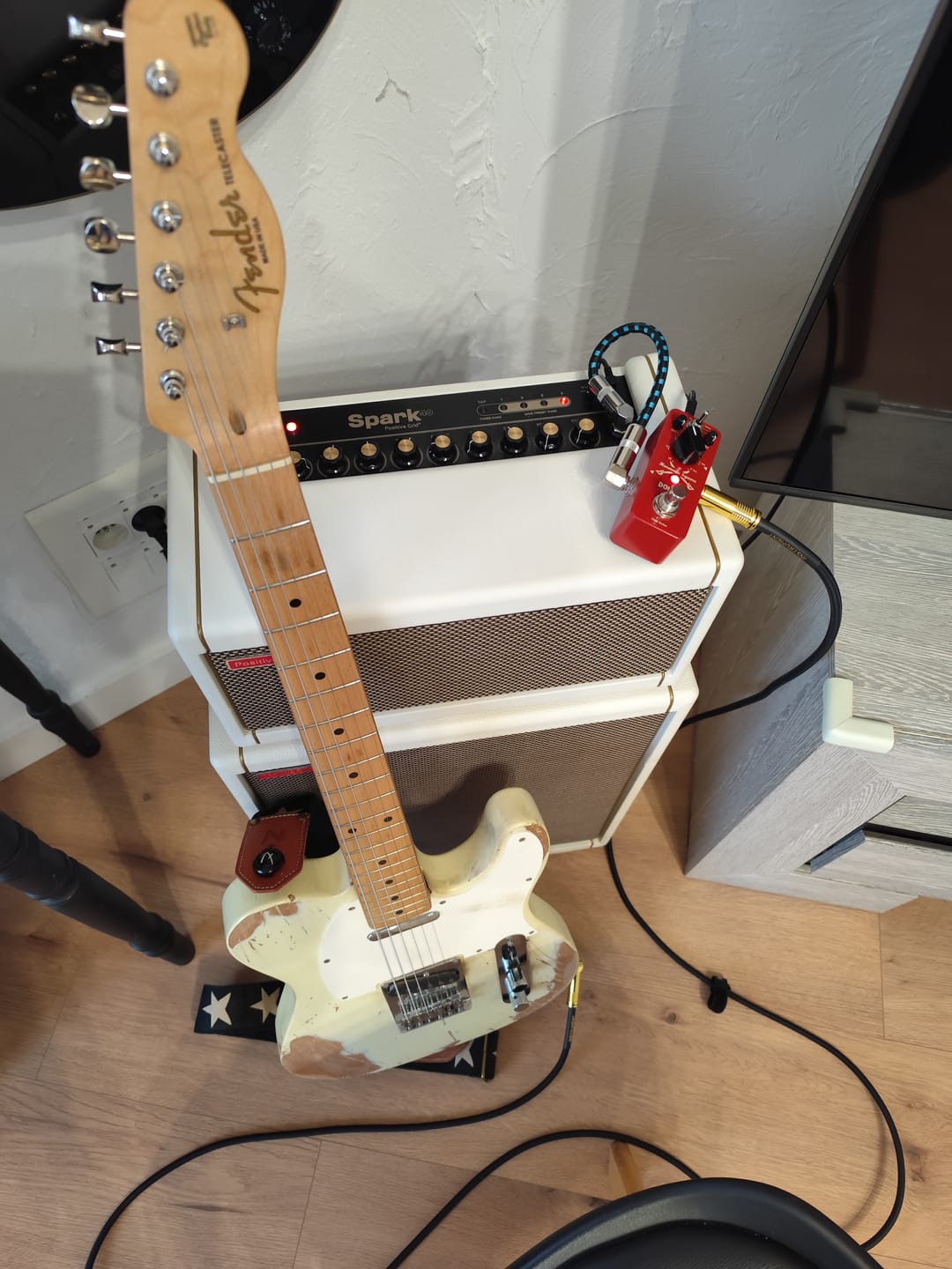 Customer photo review of Donner DST-152 Guitare électrique set débutant ST Type