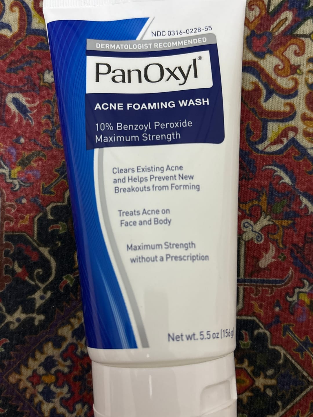 Customer photo review of غسول بانوكسيل لحب الشباب 10٪ بنزويل بيروكسيد - 156ج