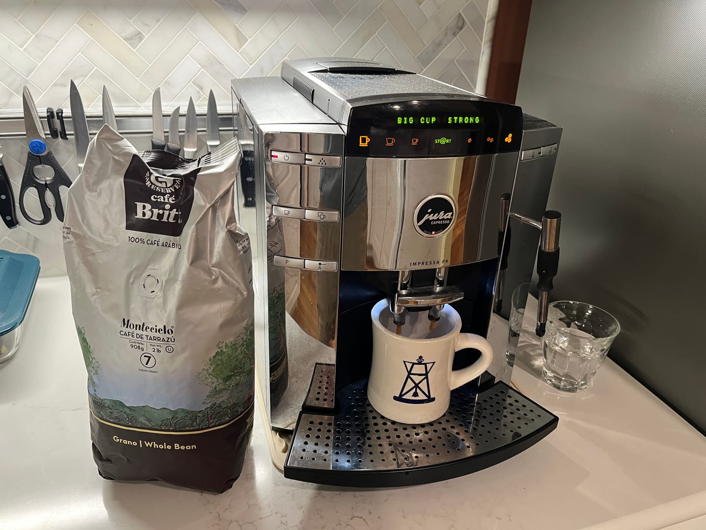 Customer photo review of COSTA RICAN MONTECIELO COFFEE FROM TARRAZÚ 2LB