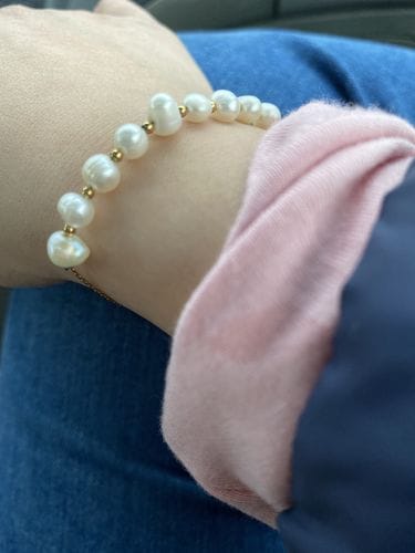 Customer photo review of Eva Freshwater Pearl Bracelet