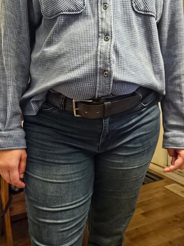 Customer photo review of The Mountain Belt - Grey Women's Leather Belt with Charred Edges