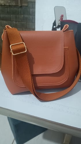 Customer photo review of SOFT COLOR COR CARAMELO COM FUNDO CARAMELO