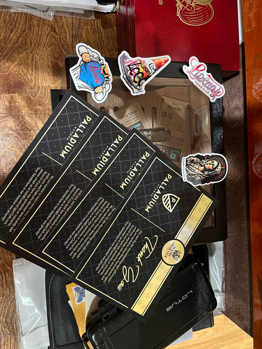 Customer photo review of Palladium Subscription Luxury Cigars Monthly