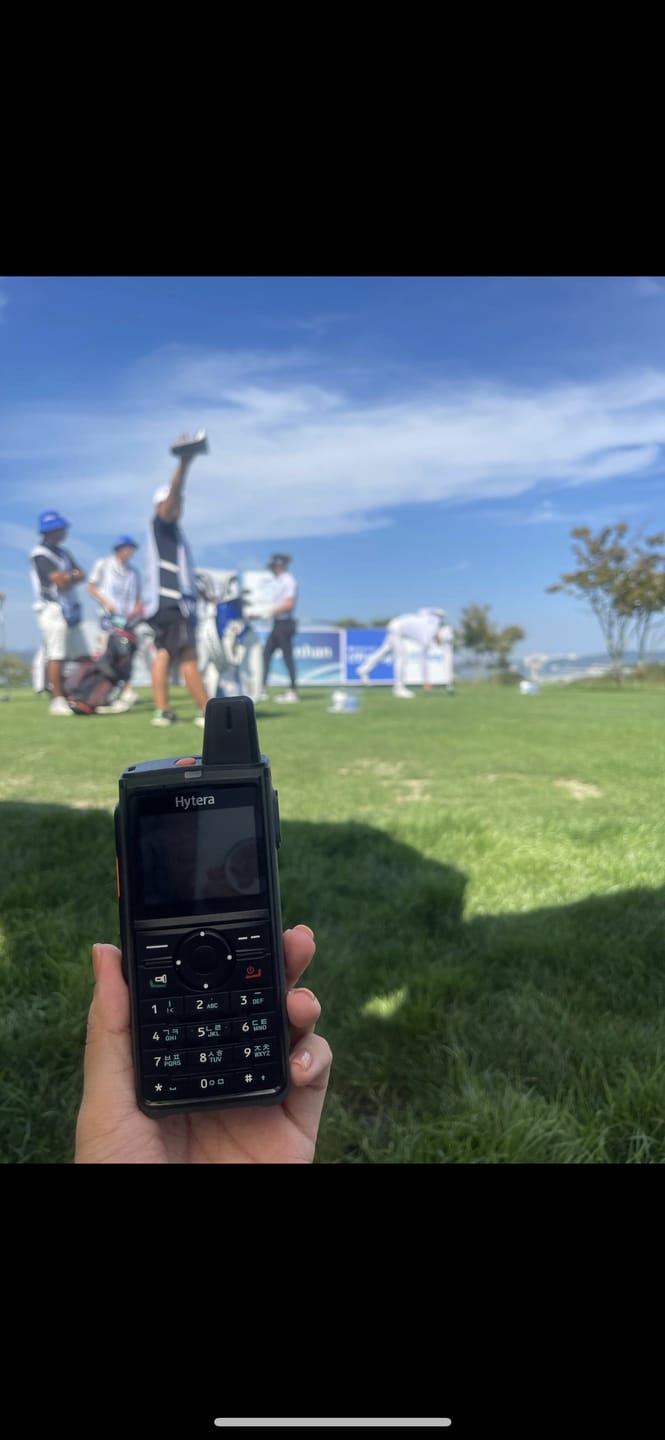 Customer photo review of Hytera Radio POC PNC360S + Abbonamento 3 anni Hytalk Server (SIM esclusa)