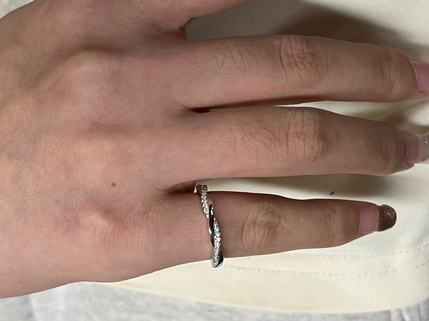 Customer photo review of S925 Moissanite Twist Eternity Wedding Band