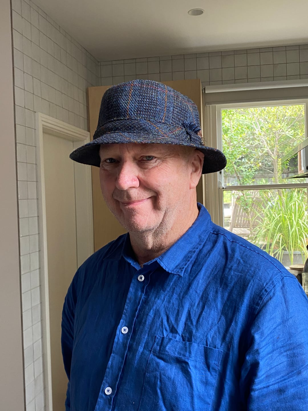 Customer photo review of Walking Hat Tweed