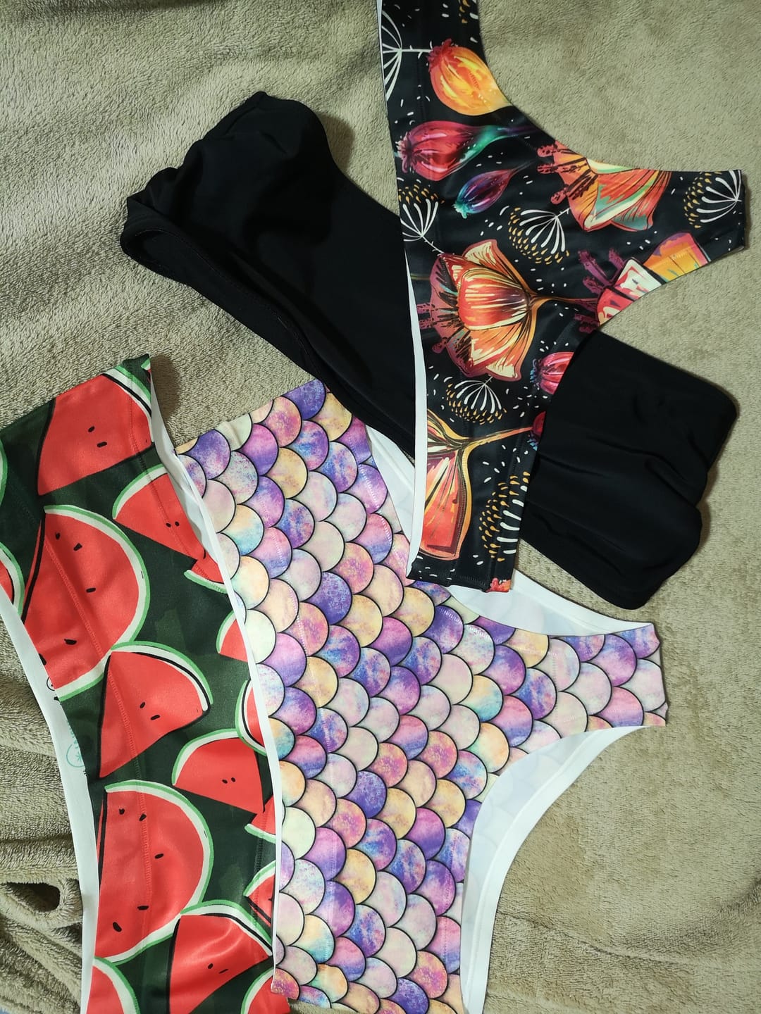 Customer photo review of Bandeau Noir Panthère