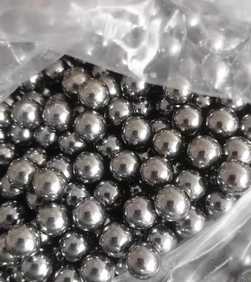 Customer photo review of 100 Pcs Hunting Slingshot steel Ball  - Power and Range for Advanced Slingshot Hunting