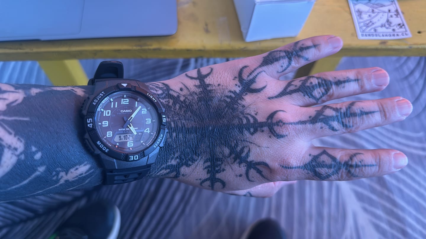 Customer photo review of Reloj Casio Tough Solar AQ-S800W-1BJH Ana Digi Blanco