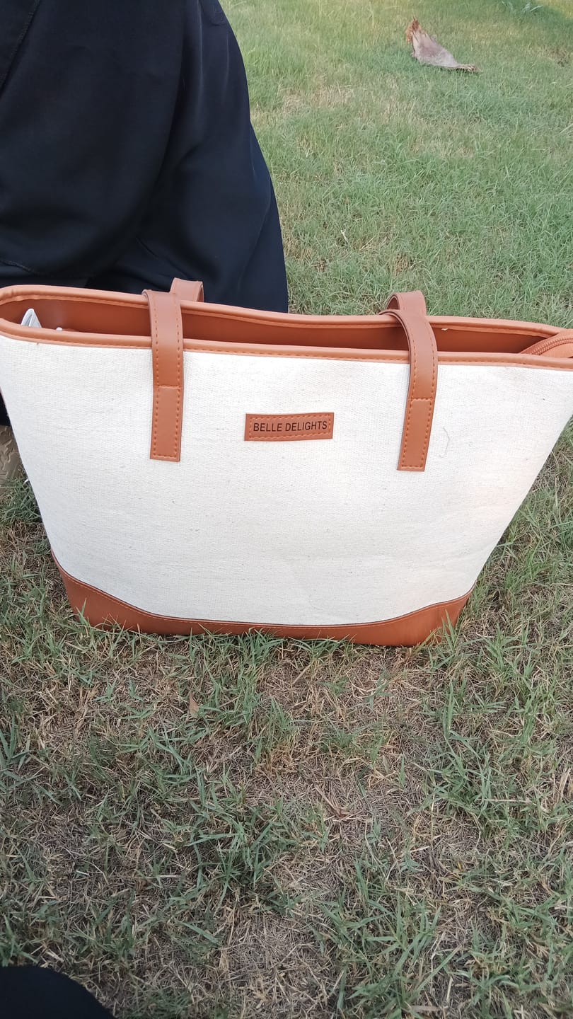 Customer photo review of TOTE BAG BROWN ( pre - order )