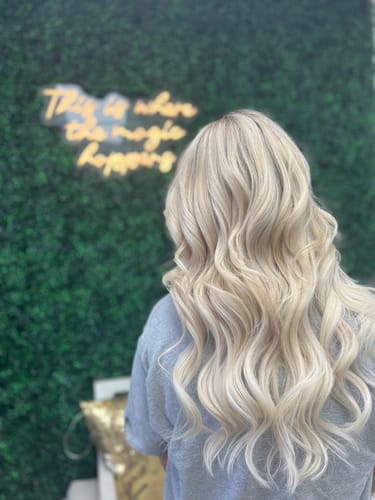 Customer photo review of Full Shine Invisible Flat Silk Weft Virgin Sew In Human Hair Extensions 100%Human Hair Platinum Blonde (#60)