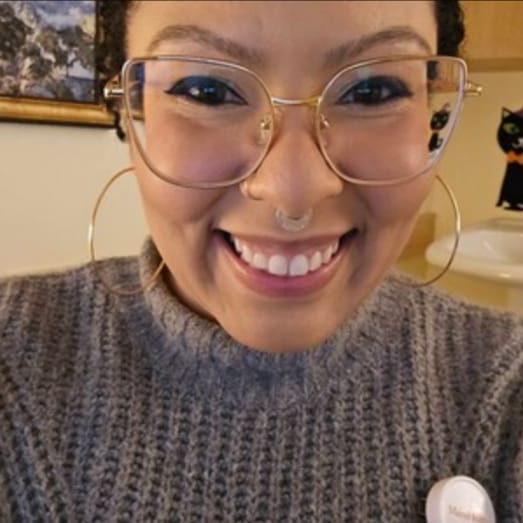 Customer photo review of Solid 14k Yellow Gold Hoop
