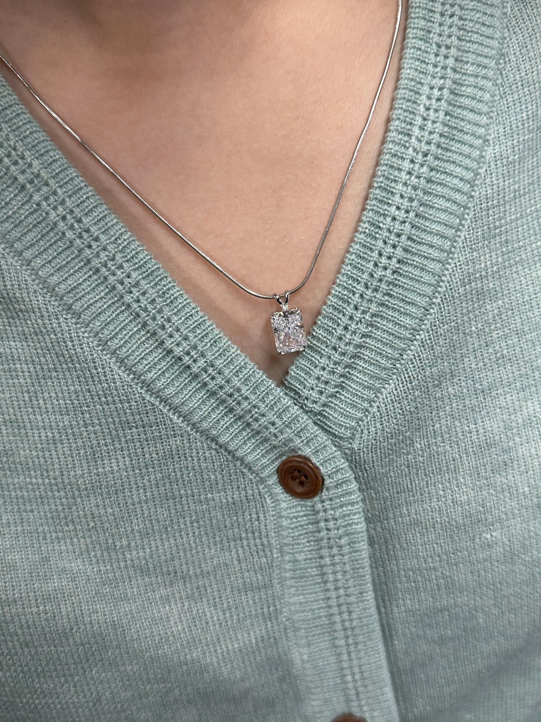 Customer photo review of Louily Timeless Crushed Ice Radiant Cut Pendant Necklace In Sterling Silver