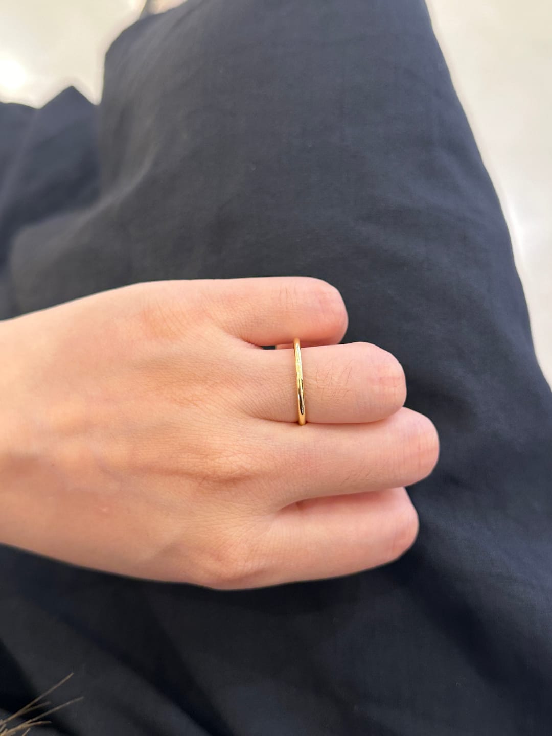 Customer photo review of Louily Simple Wedding Band For Women In Sterling Silver