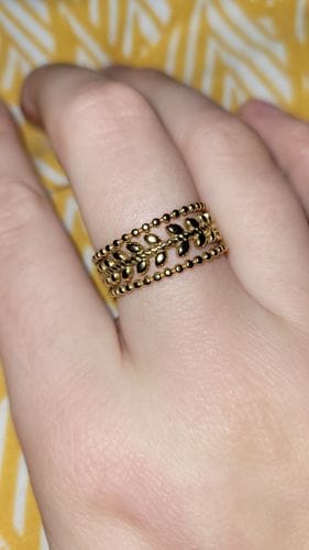 Customer photo review of Marissa Layered Gold Leaf Ring