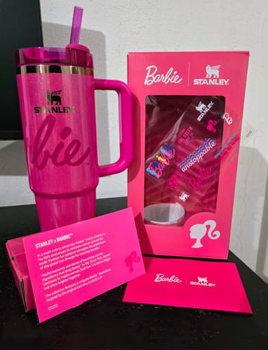 Customer photo review of Stanley Quencher Barbie™  Icon | 887ml