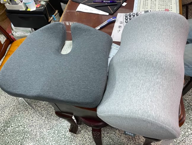 Customer photo review of Leg Spacer Pillow / Knee Pillow