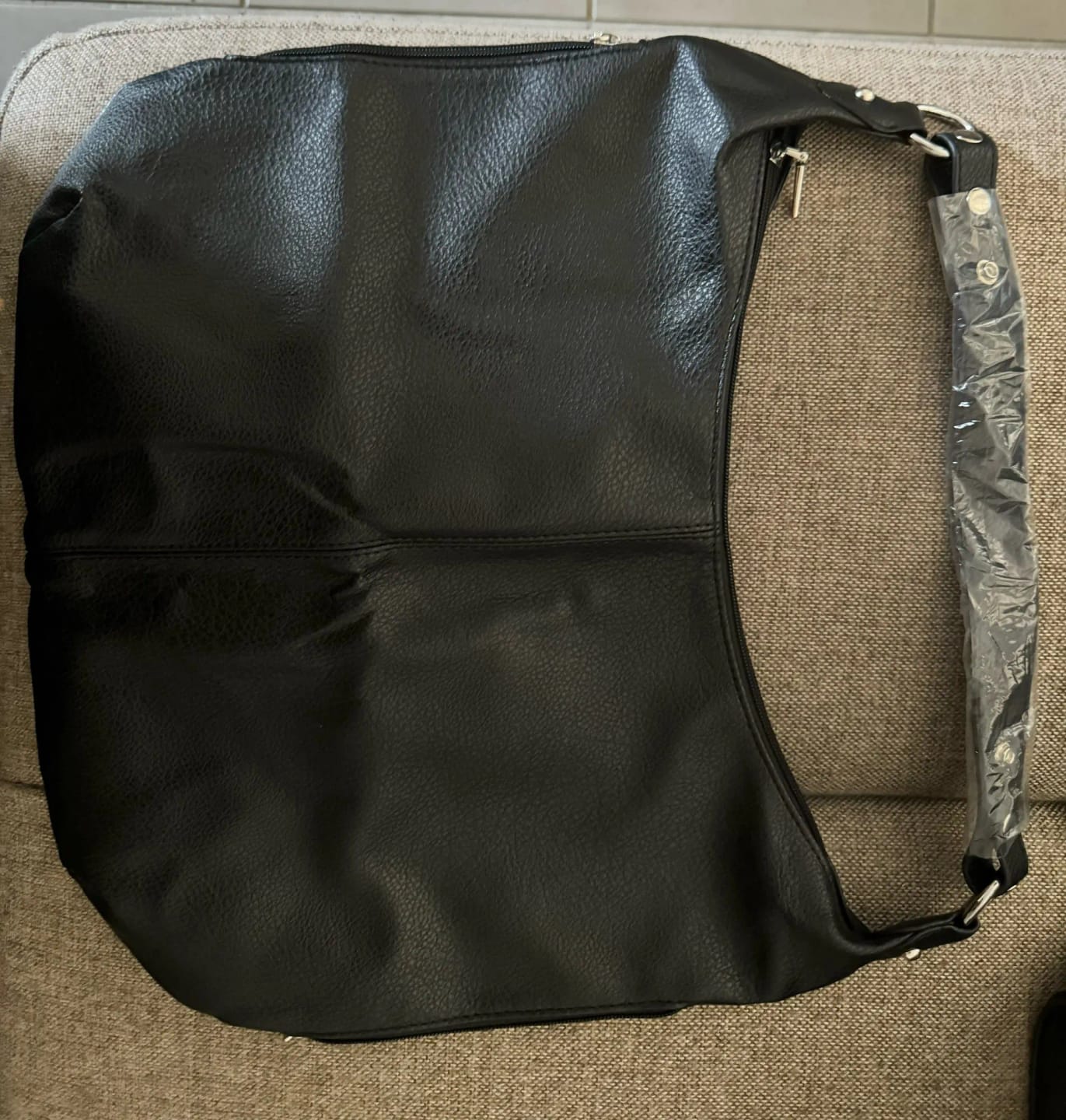 Customer photo review of YELENA - Sac à Main Fourre-Tout Luxe en Cuir Souple