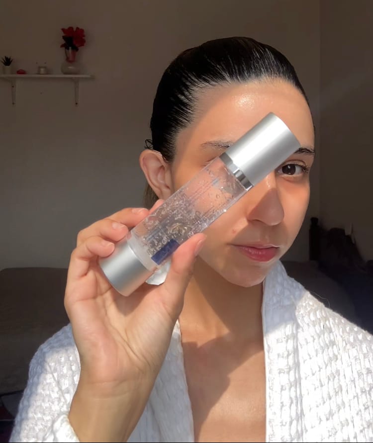 Customer photo review of HEALGEL Gel Hidratante Facial / Restaura Tu Piel
