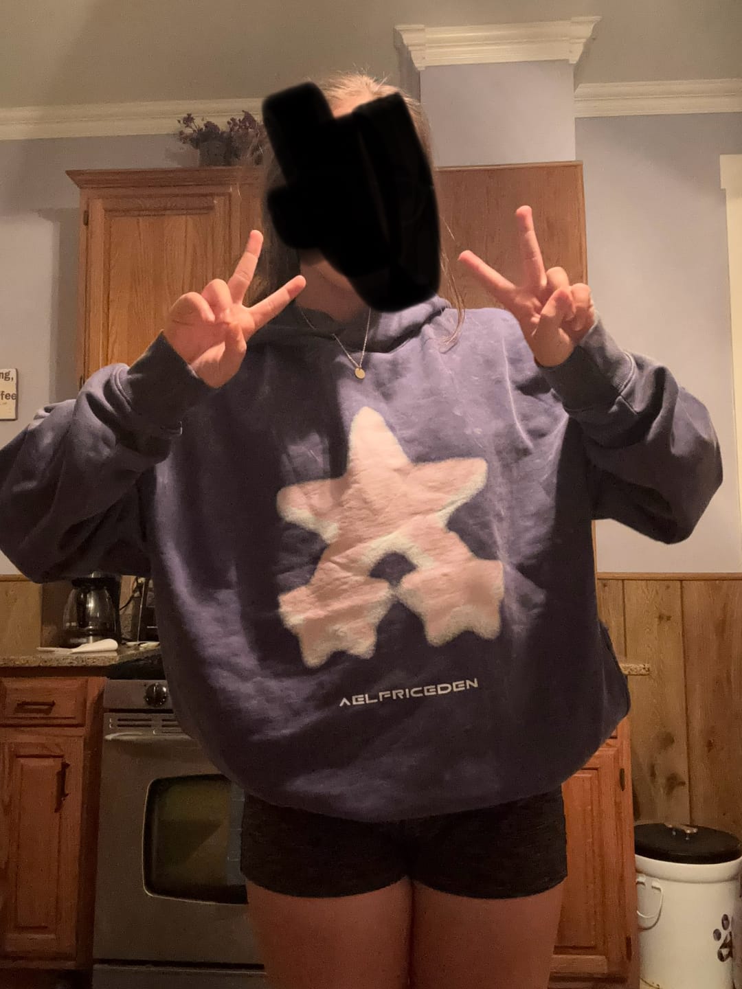 Customer photo review of Aelfric Eden Oversized Blurring Star Hoodie
