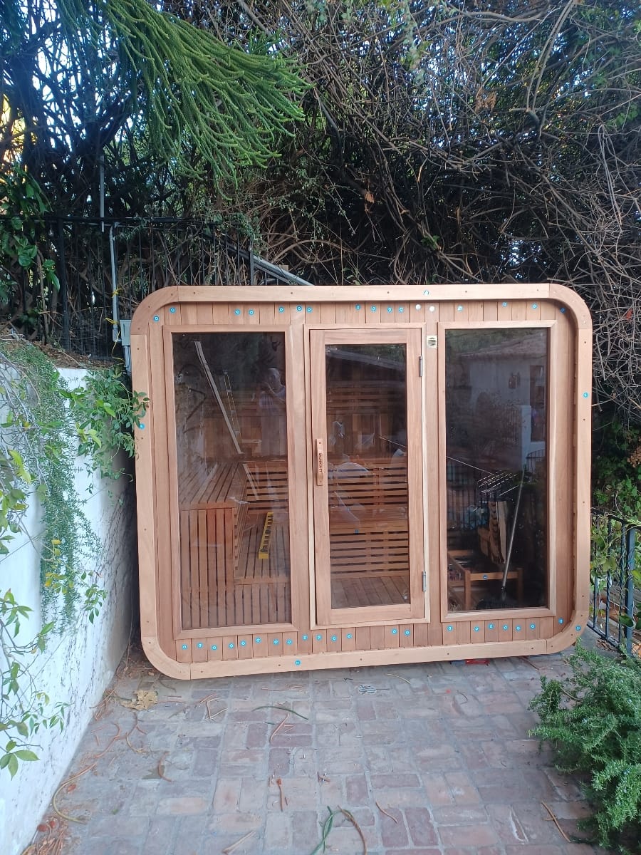 Customer photo review of SAUNASNET® Outdoor Wood Sauna Room Square 05