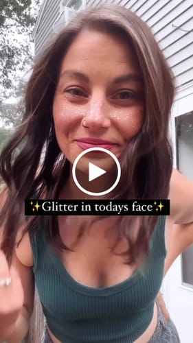 Customer video review of Silver Stardust Speckles Makeup Patches
