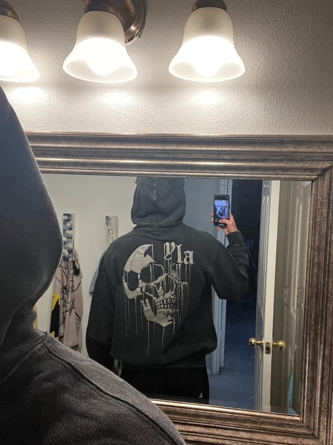Customer photo review of 551 - Drippy Skull Hoodie
