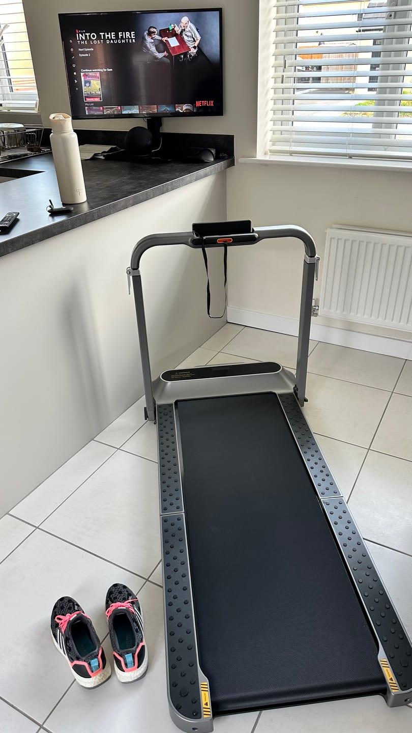 Customer photo review of WalkingPad R2 Walk&Run 2IN1 Folding Treadmill 7.5 MPH 240 lbs For UK