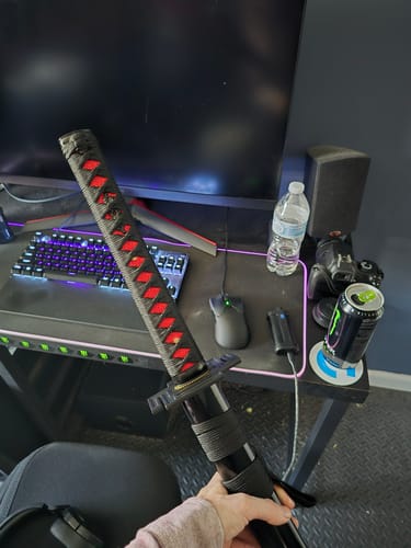 Customer photo review of Bleach Ichigo Bankai Katana