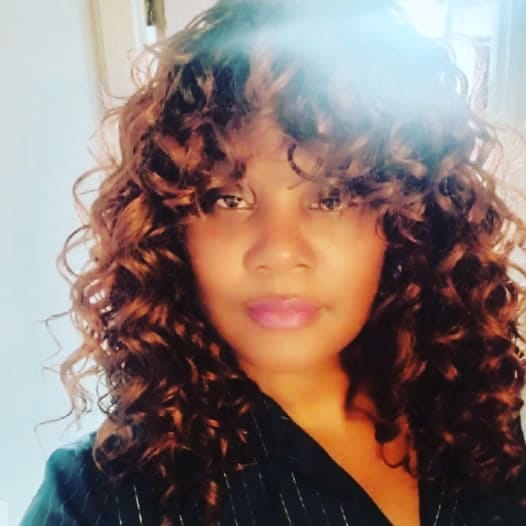 Customer photo review of Outre Wigpop Synthetic Full Wig - LEANZA