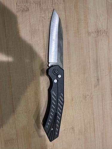 Customer photo review of Mystery Knives Box™