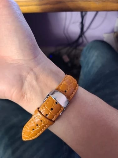 Customer photo review of Huawei Leather Band - Crocodile Pattern - Premium Quality
