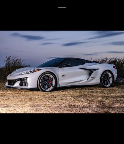 Customer photo review of CUSTOM 1 PIECE FORGED CONCAVE WHEELS: RV-MJ201