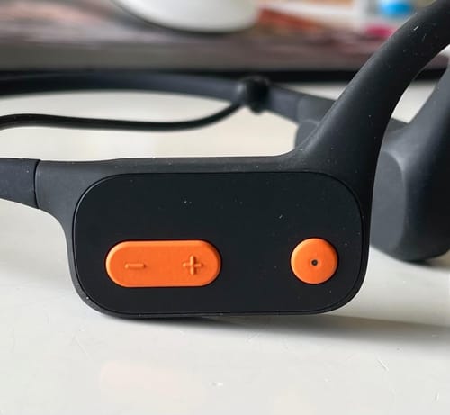 Customer photo review of Tayogo Waterproof Bone Conduction Headphones Swimming MP3 Player,Bluetooth 5.4, 32GB Memory