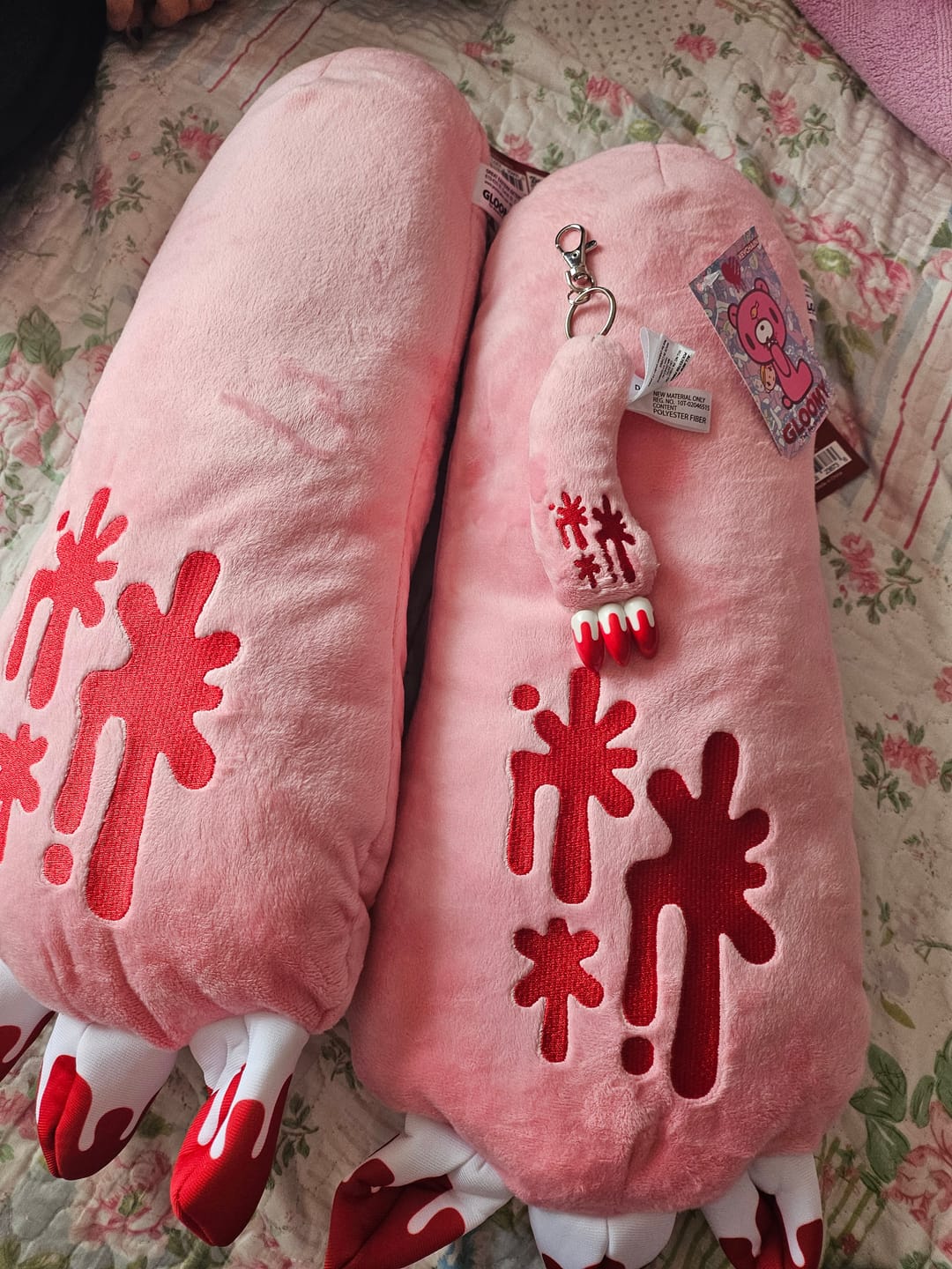 Customer photo review of Gloomy Bear Jumbo Arm Plush