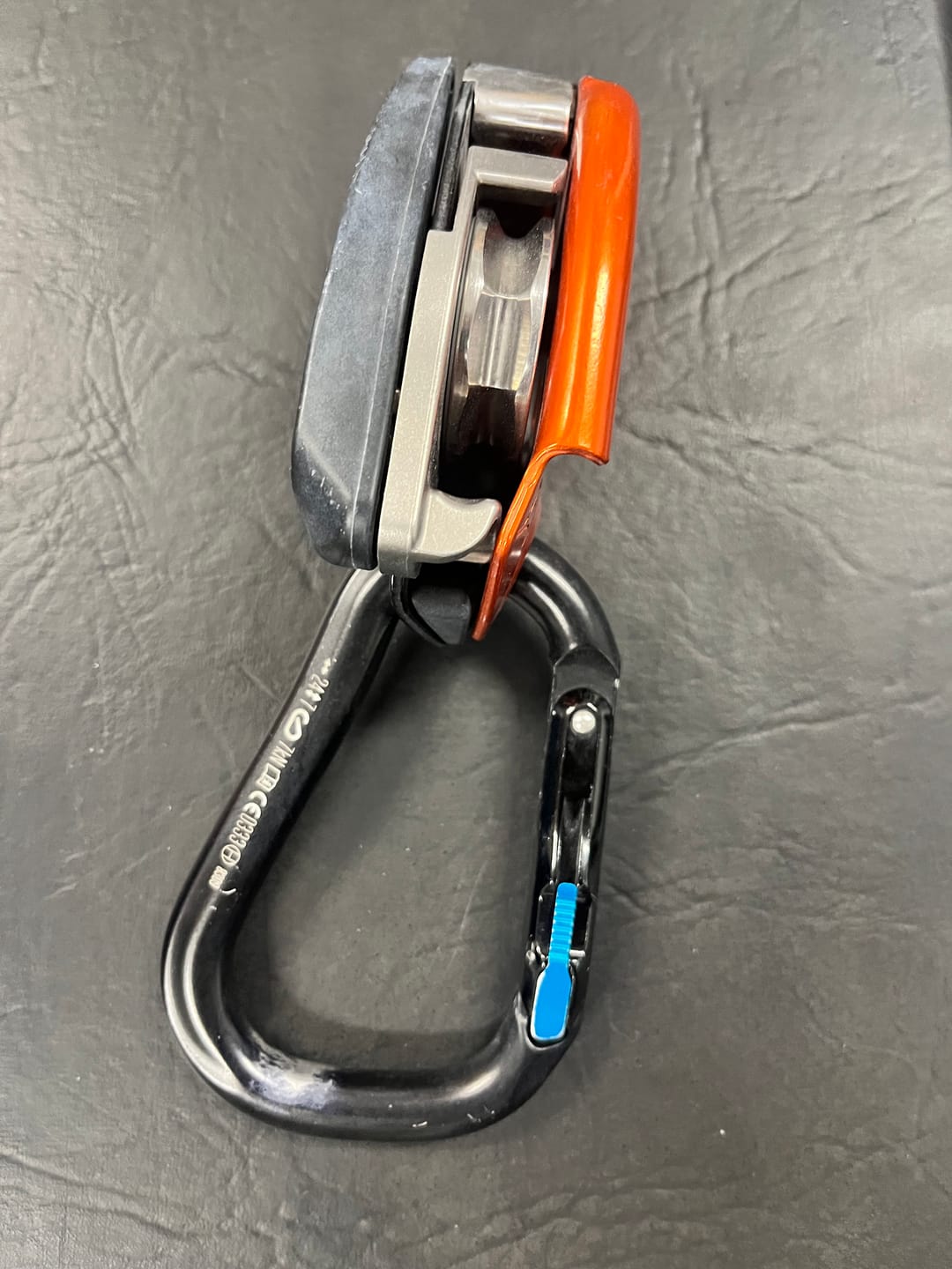 Customer photo review of Neox Belay Device