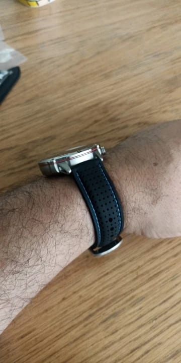 Customer photo review of Suunto Silicone Band - Breathable Patterned Design