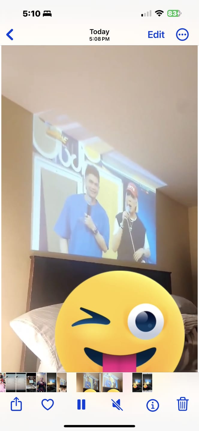 Customer photo review of Yoton Y9 supports 4K 1080P native 450ANSI lumens projector