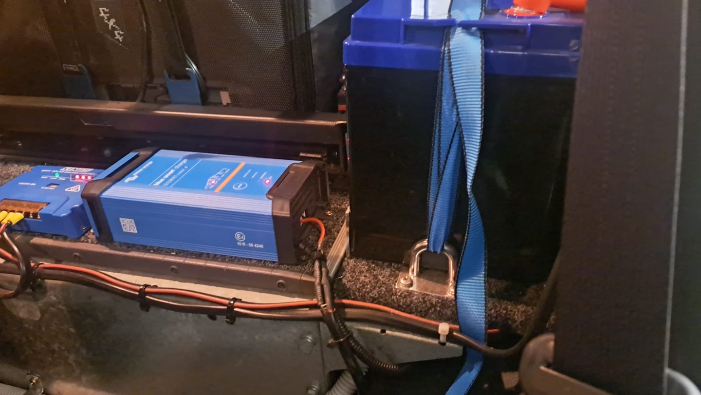 Customer photo review of Victron | Blue Smart IP22 Battery Charger