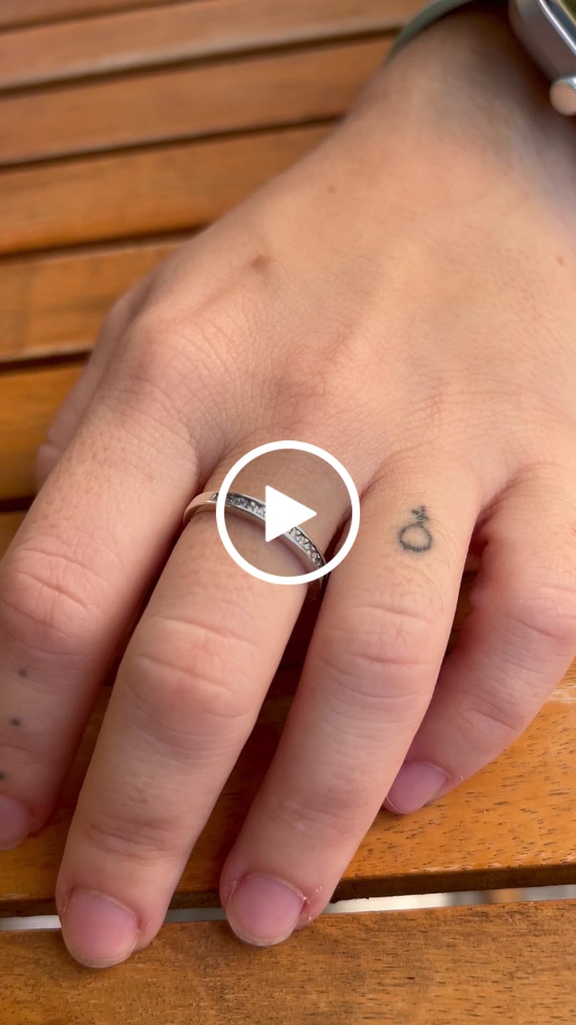 Customer video review of Anillo Zafiros
