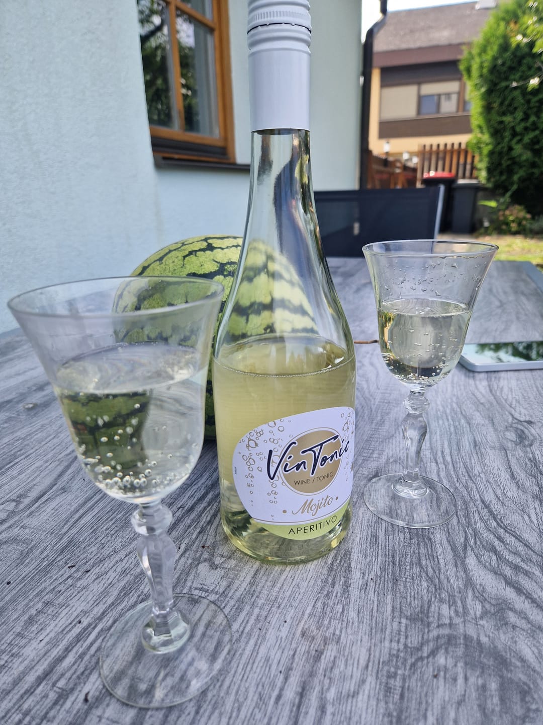 Customer photo review of NEU: VinTonic Mix 3x Mojito + 3x Rosé