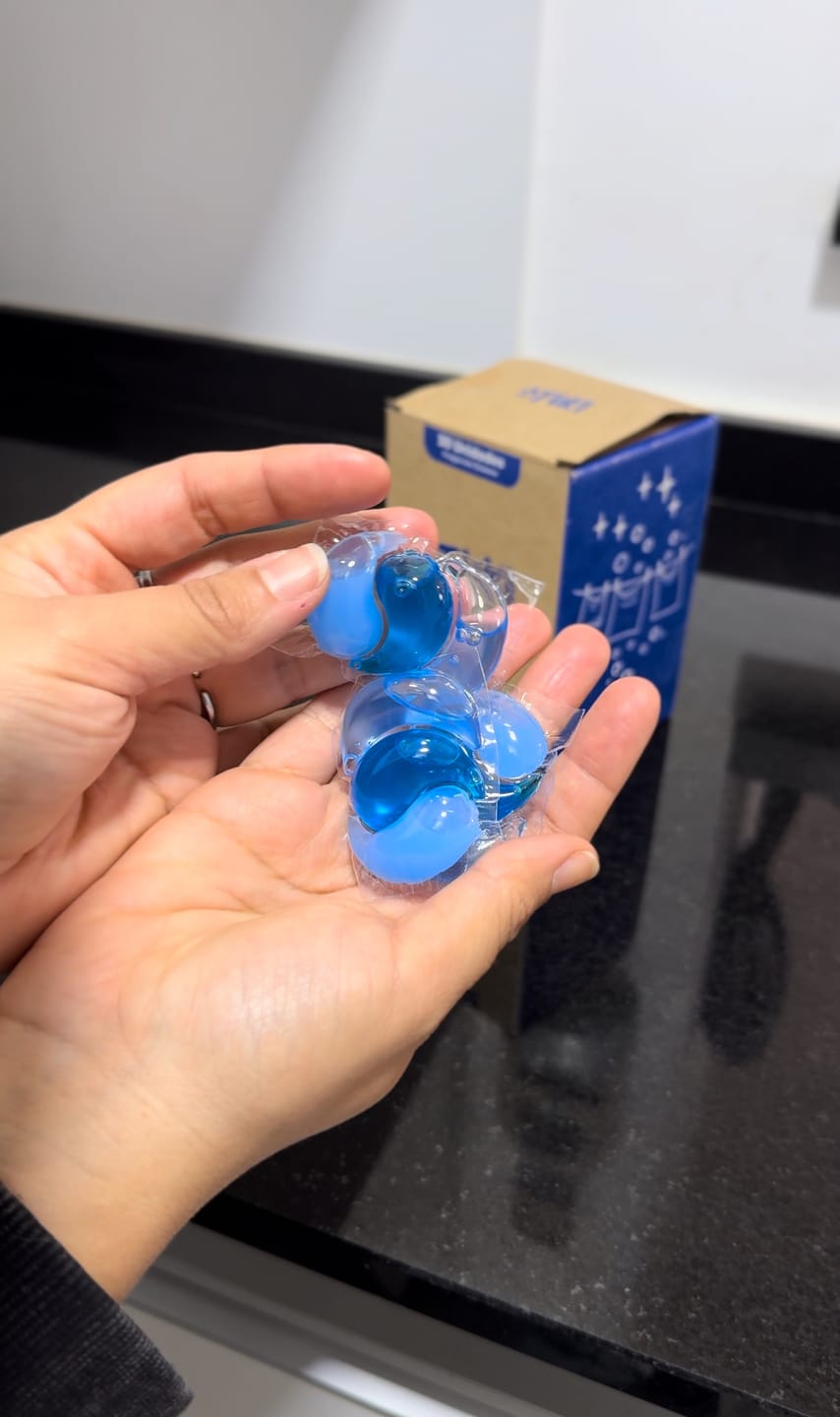 Customer photo review of Capsulas Tuki Ecologicas para Lavado de Ropa Aroma Oceano