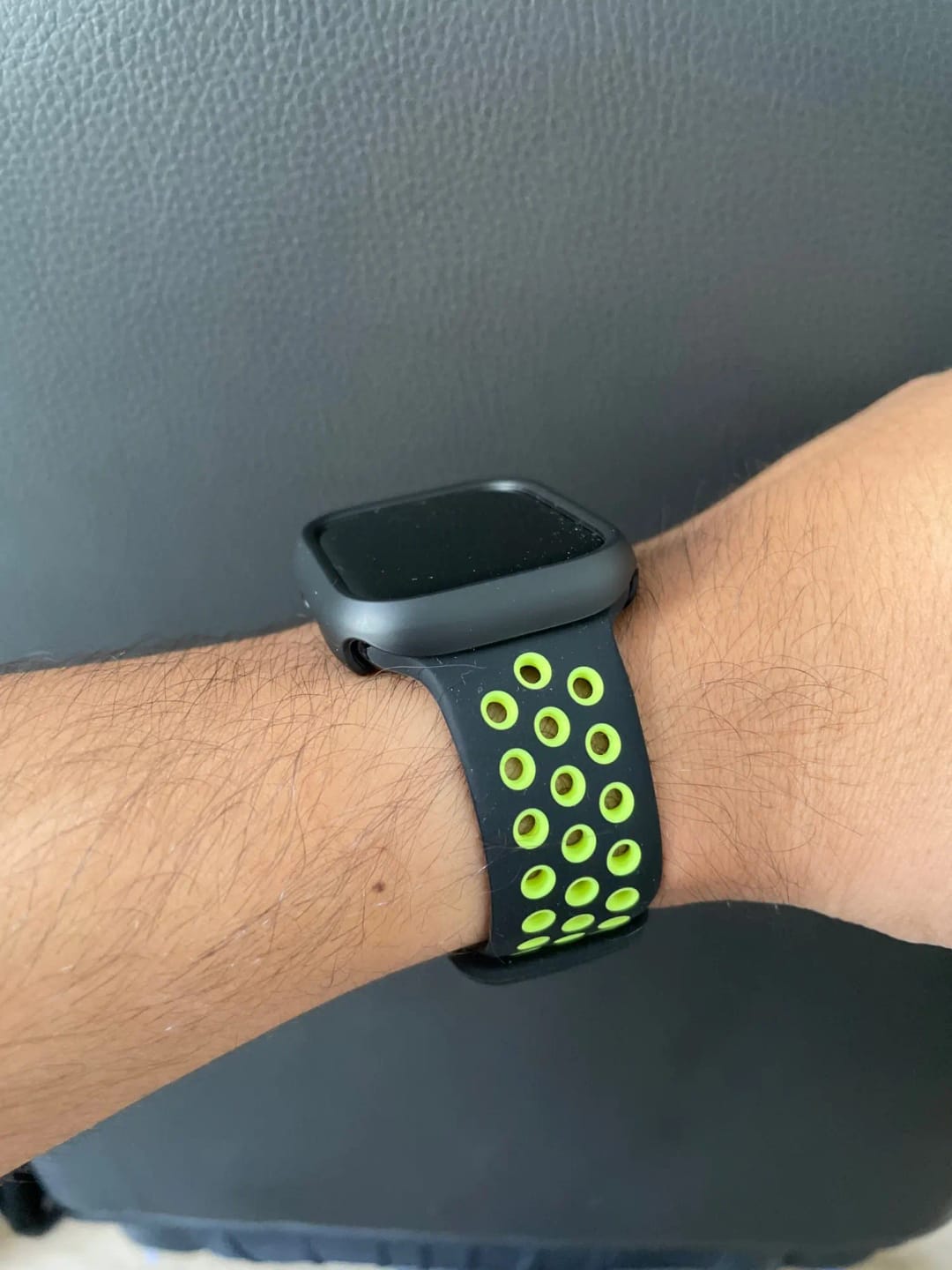 Customer photo review of Apple Watch Silicone Band - Soft Breathable Design